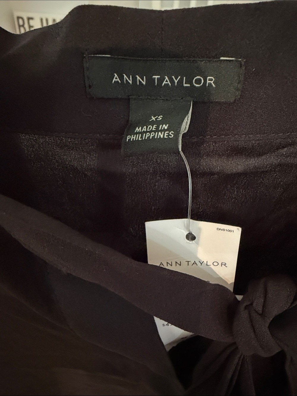 Ann Taylor Black Tie-Neck Long-Sleeve lightweight Blouse - Picture 2 of 5